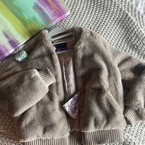 Banana republic faux fur bomber zip up